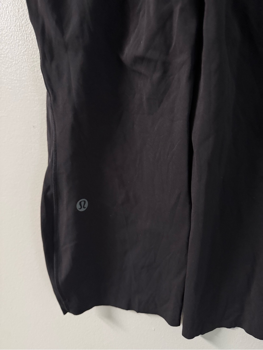 lululemon  Black leggings with Reflective Logo